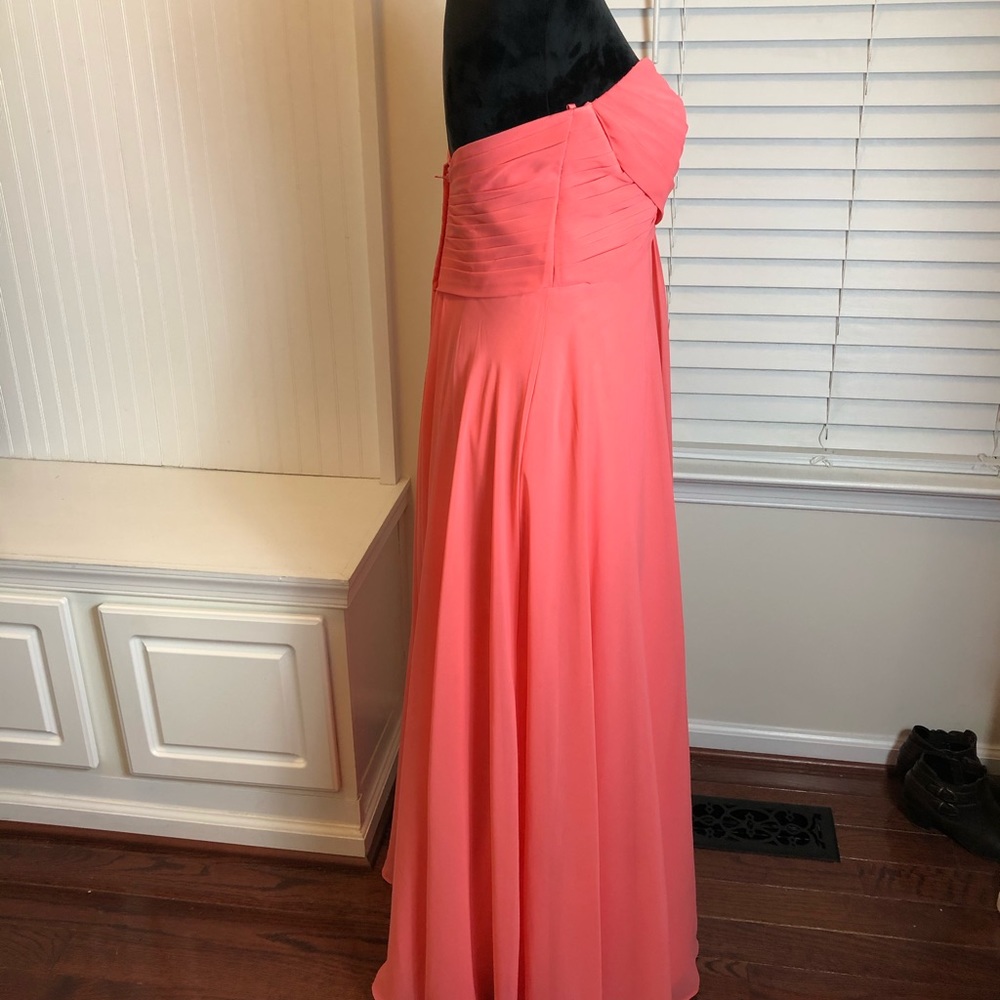 Allure Bridals Bridesmaids/ Prom dress - Picture 5 of 13